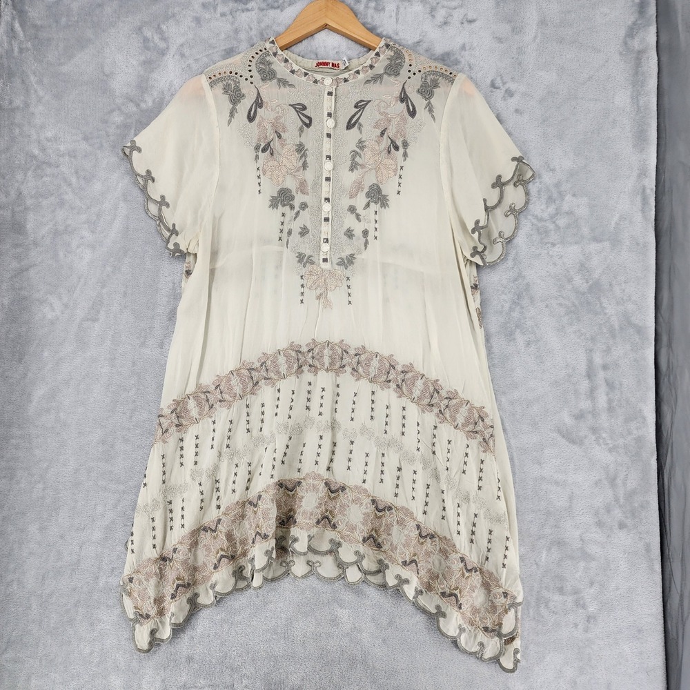 Johnny Was Top Womens Size XL Embroidered Floral Scalloped Sharkbite Hem Button